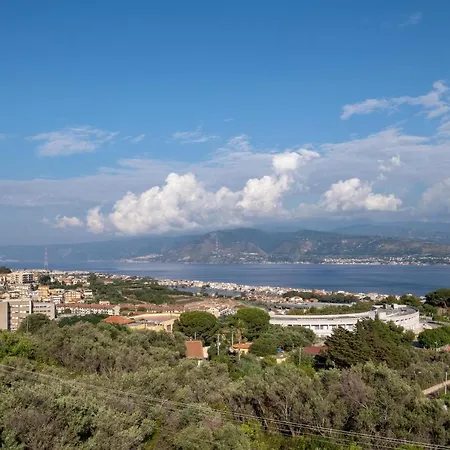 Emy Villa Messina